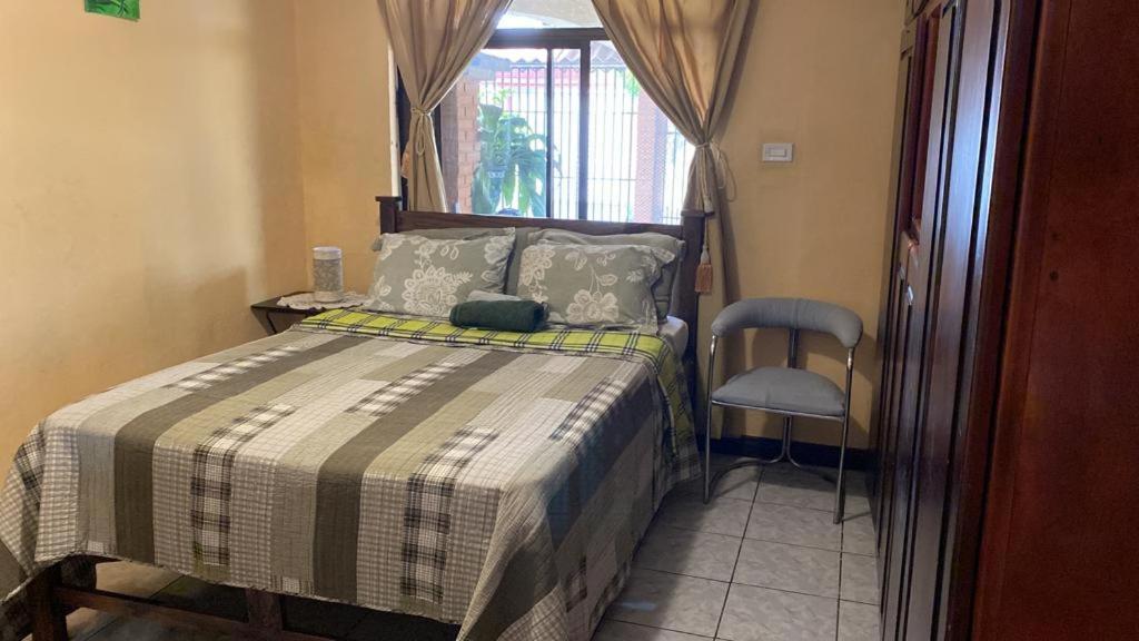 Apartamento Casa Lupita Alajuela Exterior foto